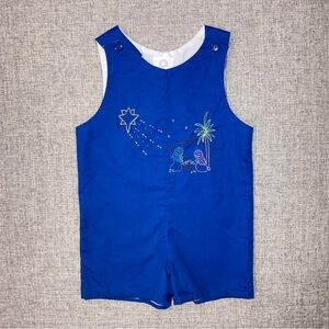 The Proper Peony 24m GUC some small marks that show up with flash